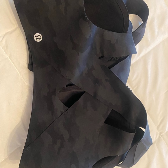 Lululemon Enlite Zip Front Sports Bra - Picture 3 of 3